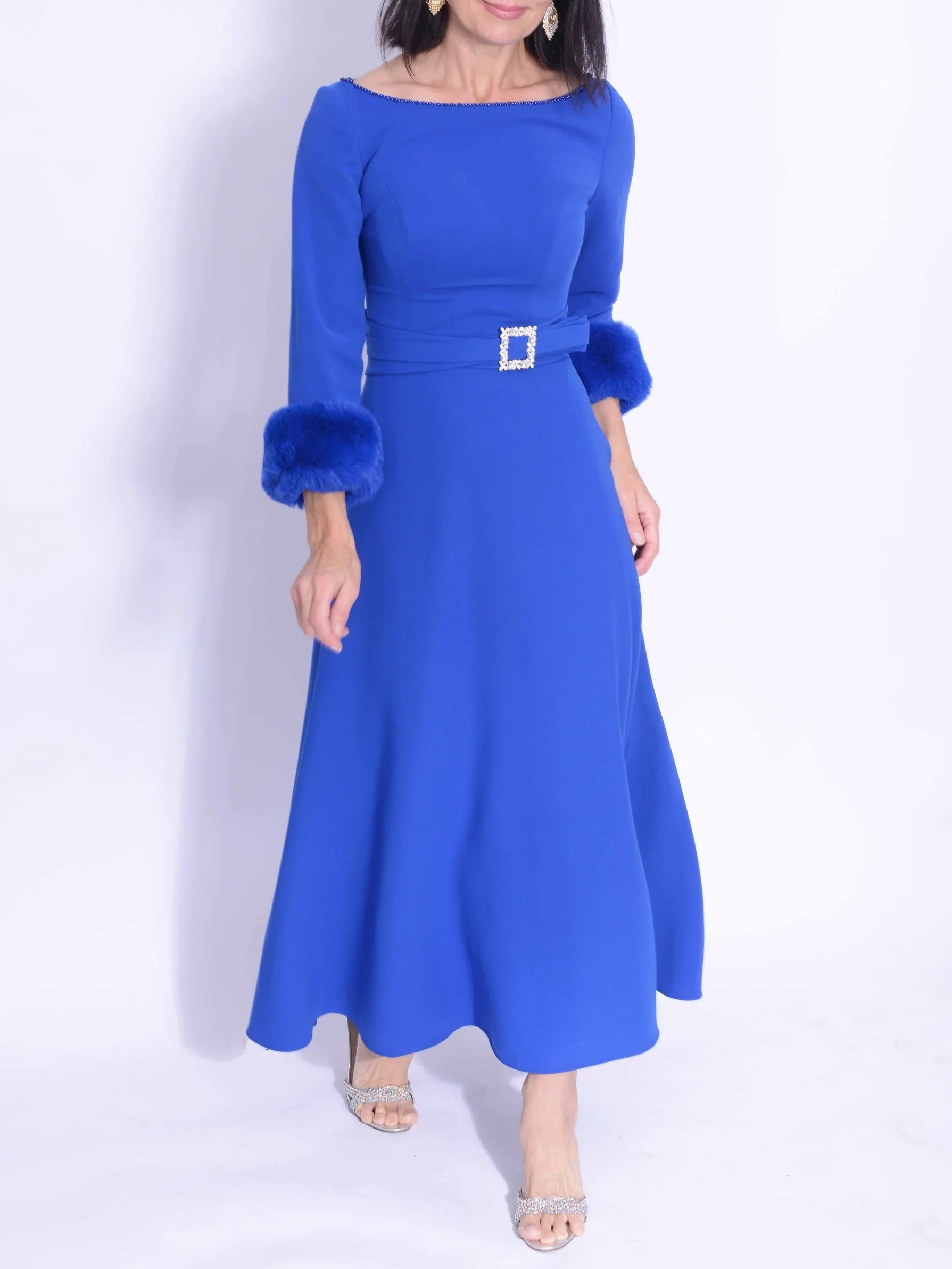 A-Line/Princess 3/4 Length Sleeves Tea-Length Mother of the Bride Dresses with Fur Collar - Image 3
