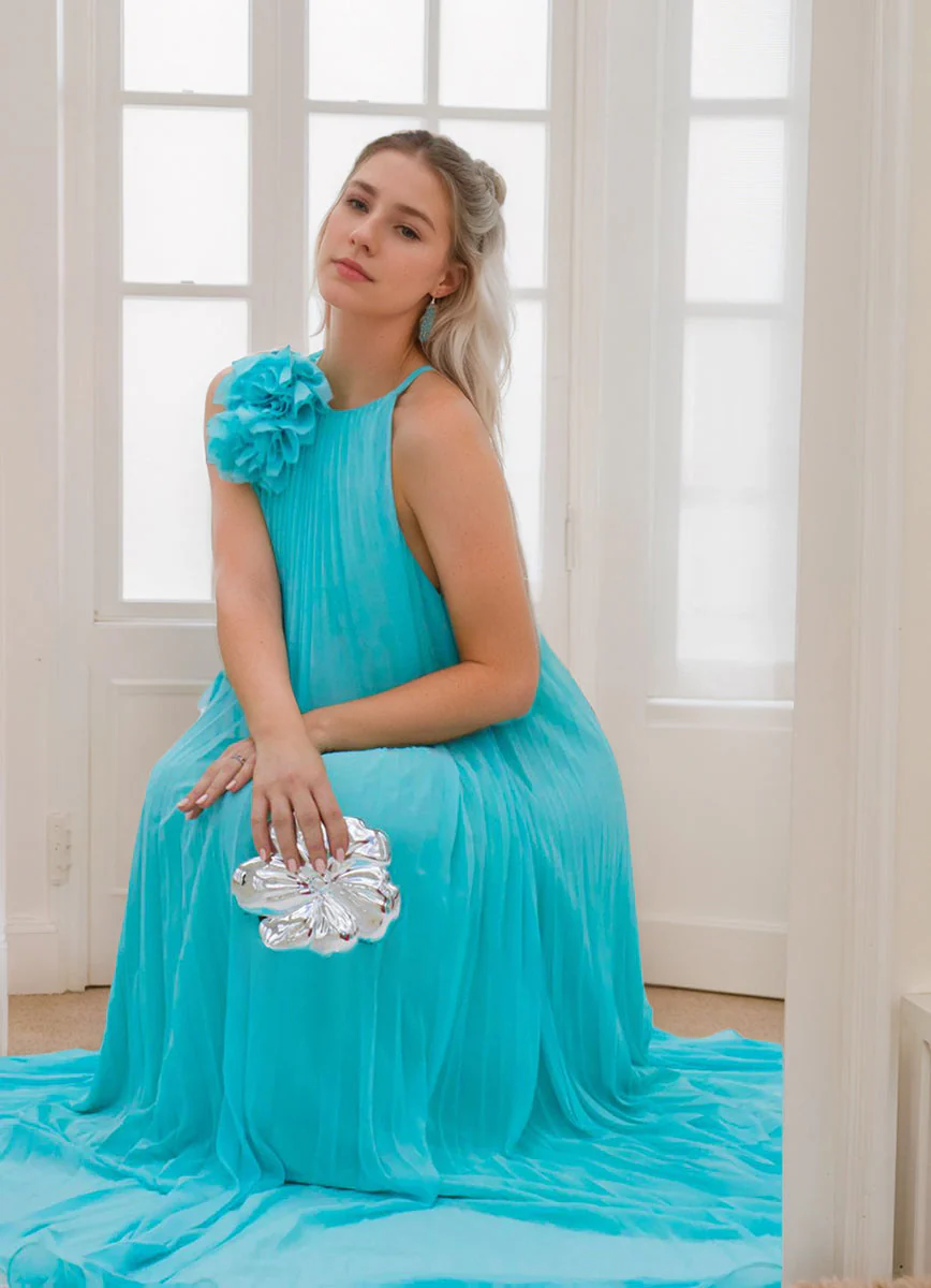 A-Line/Princess Halter Neck Sleeveless Chiffon Prom Dresses with Flower & Ruffles - Image 2