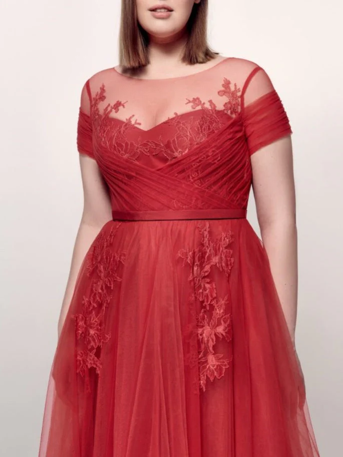 A-Line/Princess Jewel Neck Short Sleeves Ankle-Length Plus Size Prom Dress with Applique - Image 3