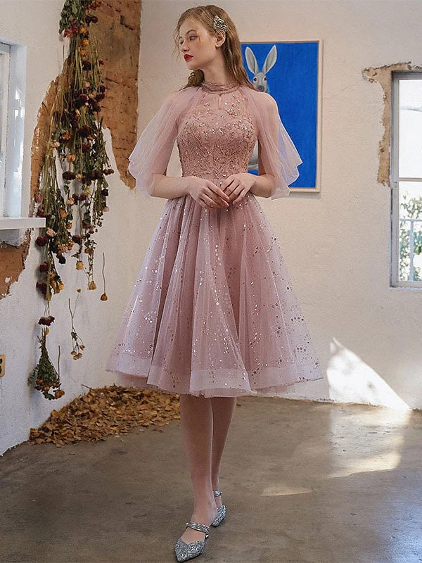 A-Line/Princess Knee-Length Jewel Neck Cocktail Dresses with Sequin Appliques - Image 2