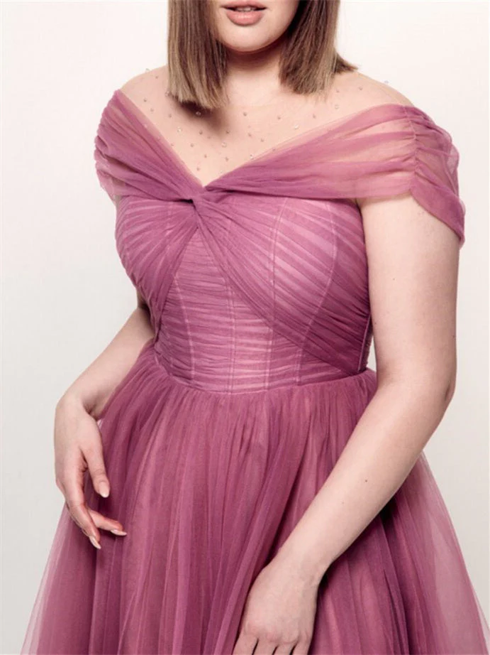 A-Line/Princess Off-the-shoulder Short Sleeves Knee-Length Plus Size Cocktail Dresses - Image 3