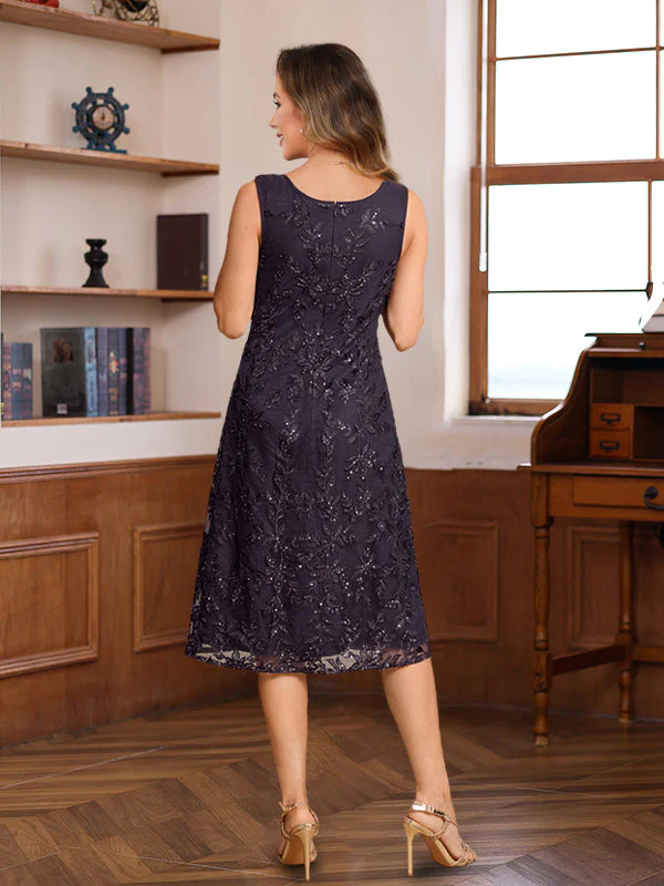A-Line/Princess Scoop Knee-Length Mother of the Bride & Groom Dresses with Jacket & Lace Appliques & Sequins - Image 3