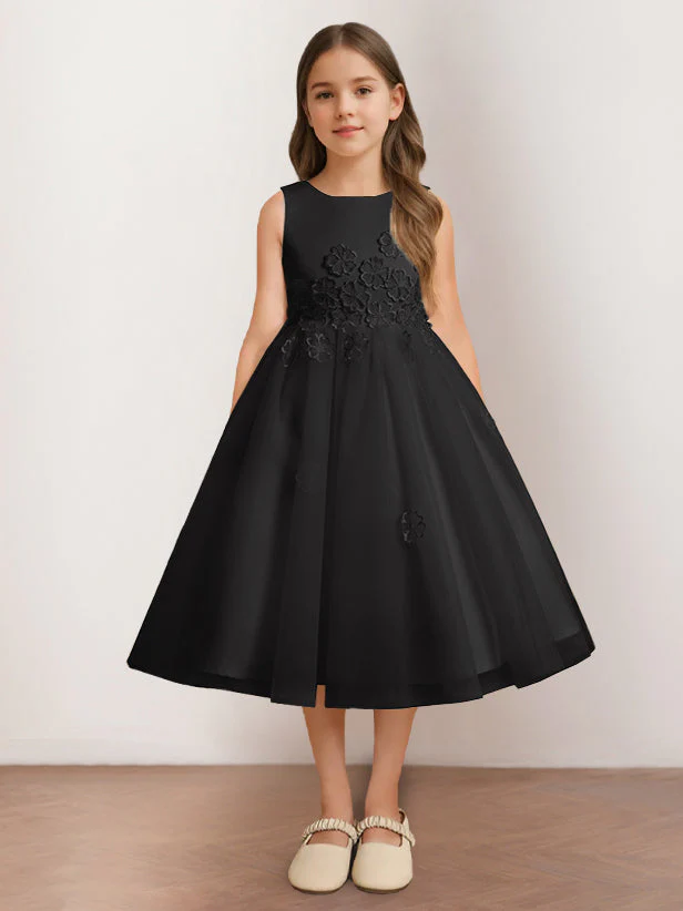 A-Line/Princess Scoop Neck Sleeveless Tea-Length Flower Girl Dress with Appliques - Image 16