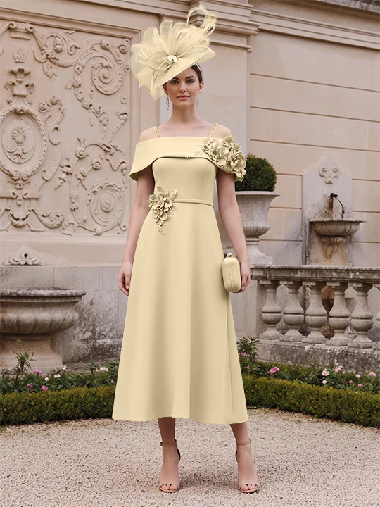 A-Line/Princess Square Neck Short Sleeves Mother of the Bride Dresses with 3D Flower - Image 9
