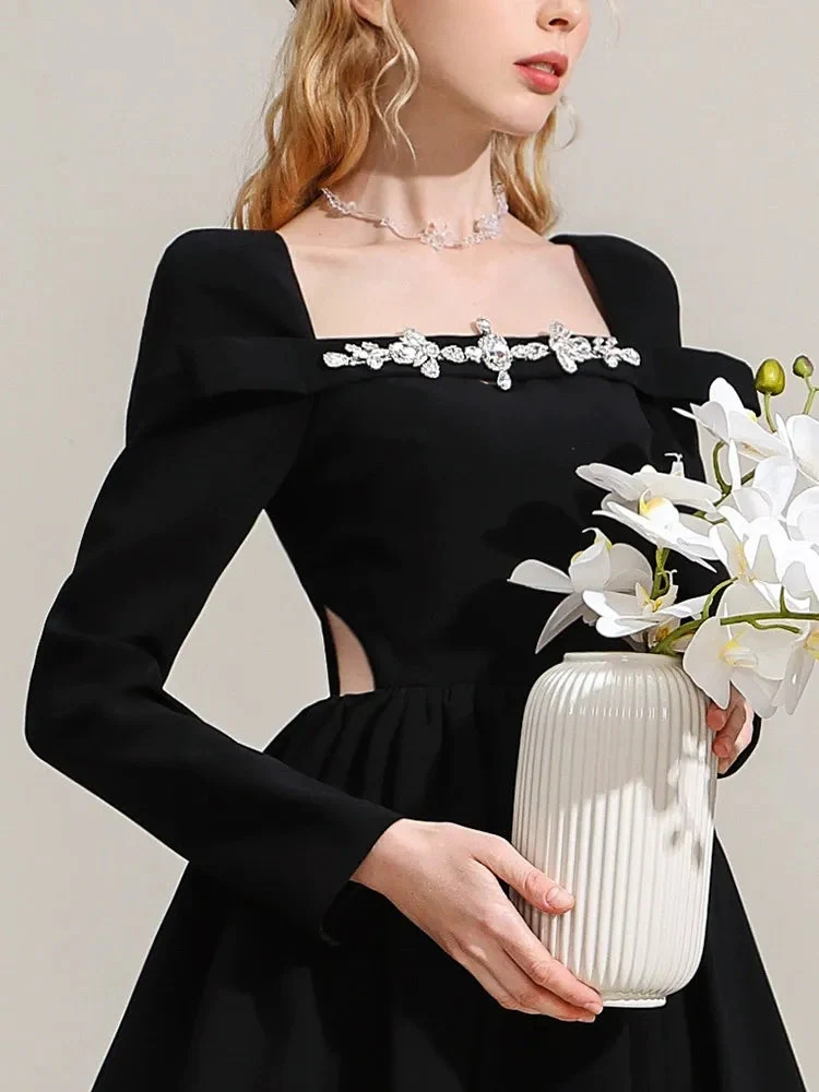 A-Line/Princess Square Neckline Long Sleeves Pleated Mini/Short Vintage Dresses with Jewel Appliques & Self-tie - Image 4