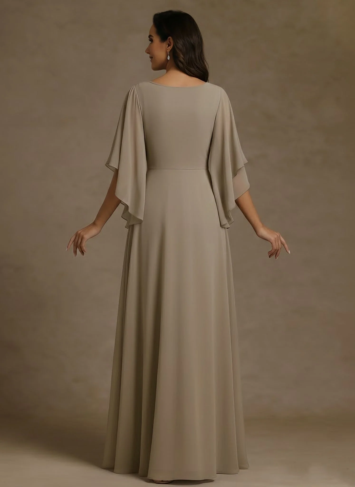 A-Line/Princess V-Neck Chiffon Mother of the Bride Dresses Floor-Length Half Sleeves Lace Appliques - Image 2