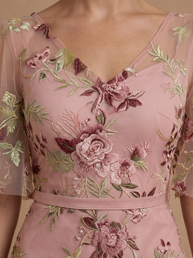 A-Line/Princess V-Neck Chiffon Mother of the Bride Dresses Floor-Length Half Sleeves Lace Floral - Image 3