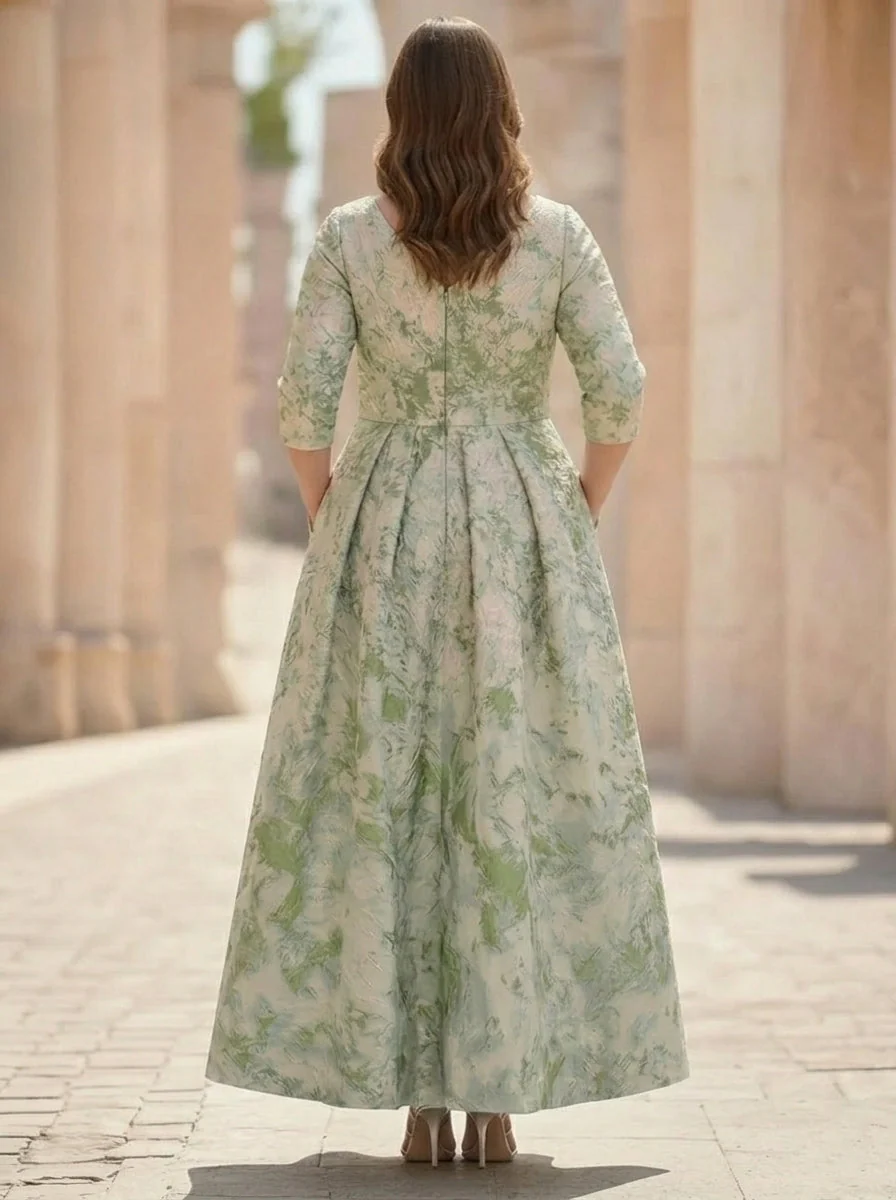 A-Line/Princess V-Neck Jacquard Plus Size Mother of the Bride Dresses Ankle-Length 3/4 Sleeves Floral - Image 2