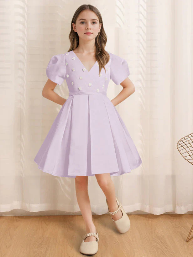 A-Line/Princess V-Neck Short Sleeves Knee-Length Flower Girl Dress with Appliques - Image 18