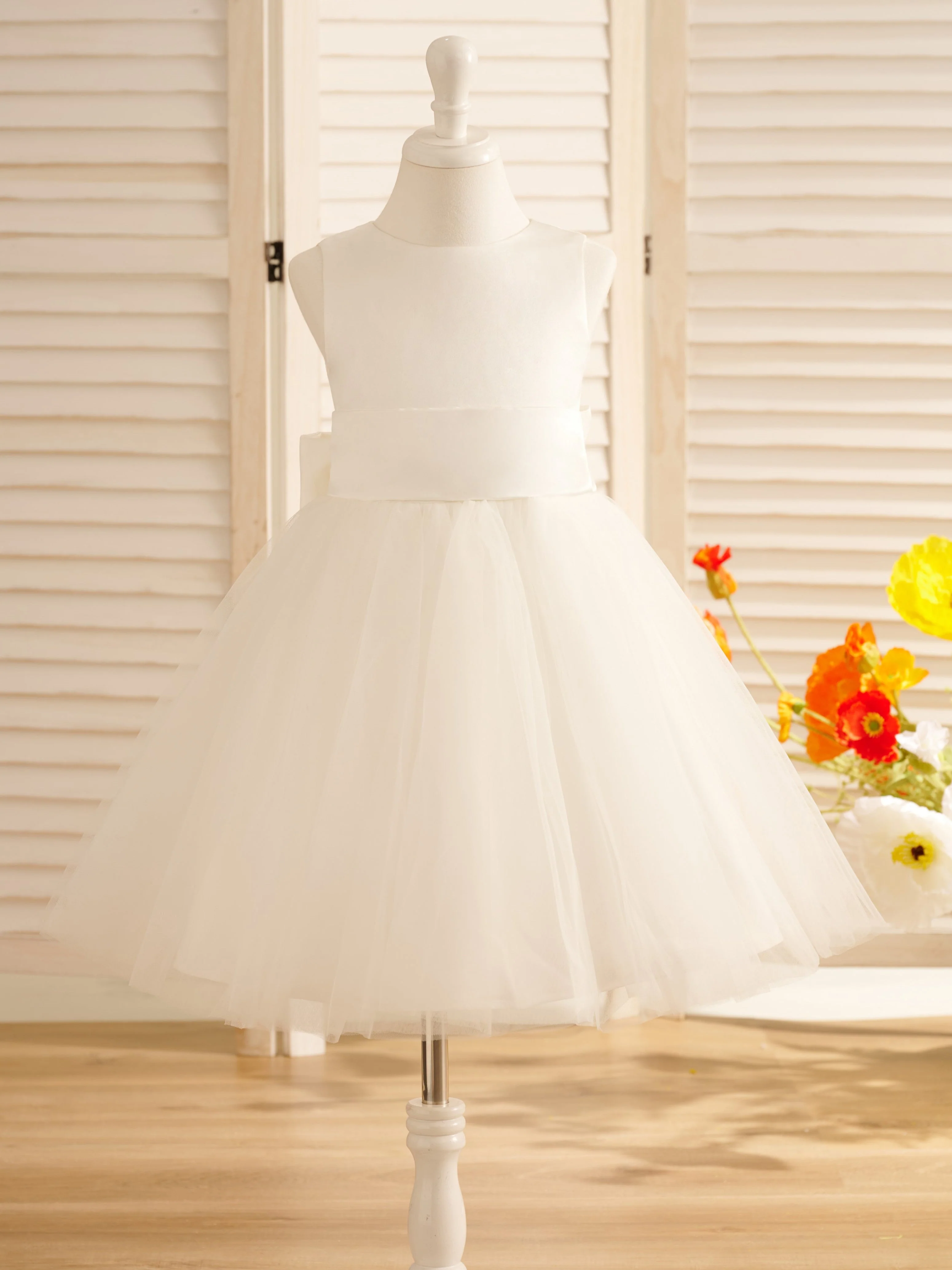 A-Line Satin Tulle Knee-length Flower Girl Dress - Image 6
