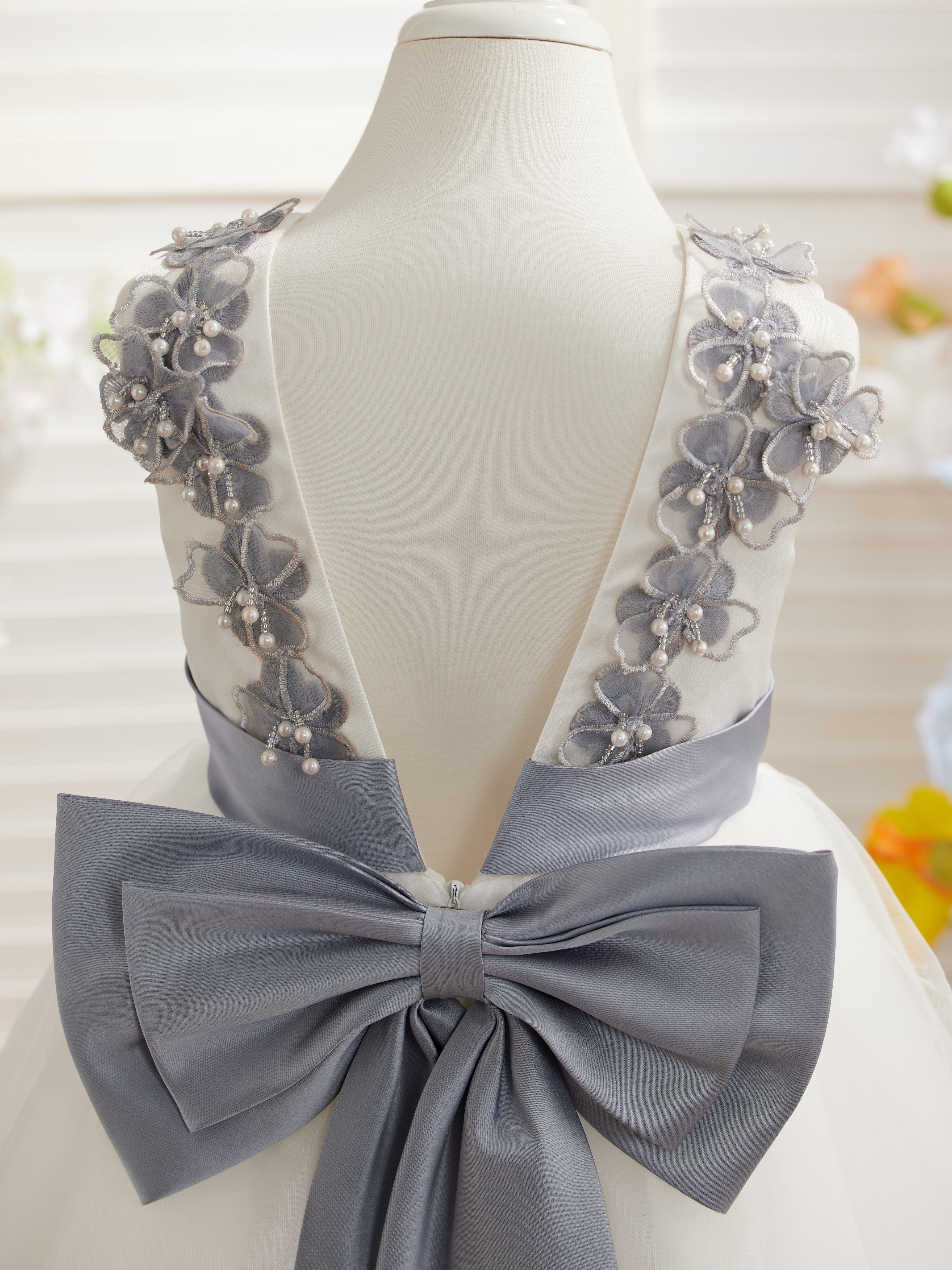 Ball-Gown/Princess 3d Flower Tulle Floor-length Ivory Flower Girl Dress - Image 21