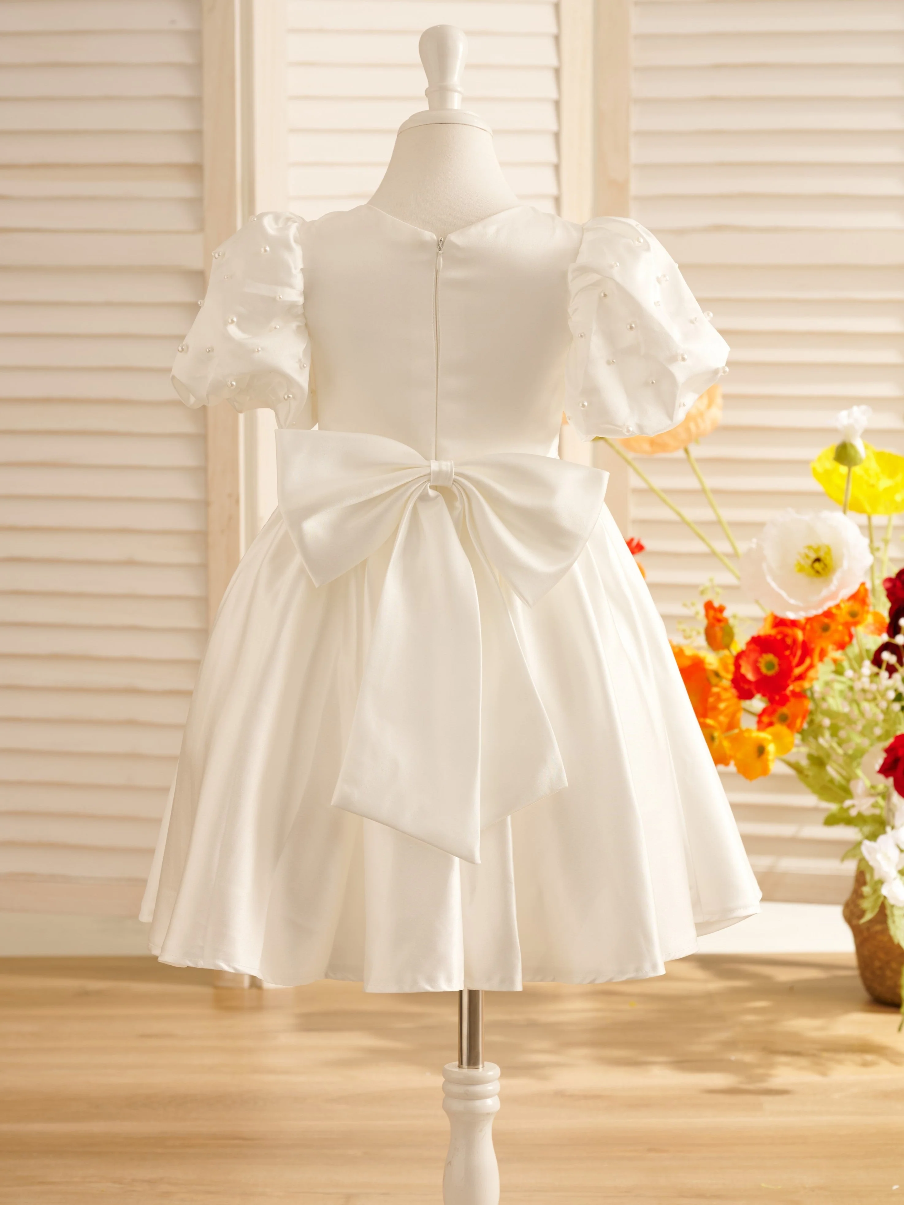 Ball-Gown/Princess Satin Knee-length Flower Girl Dress - Image 2