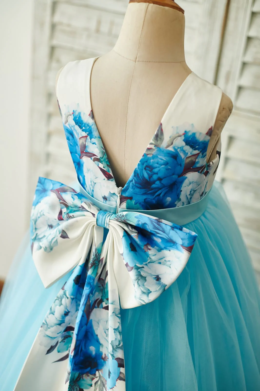 Ball-Gown/Princess Satin Tulle Floor-length Dress - Image 4