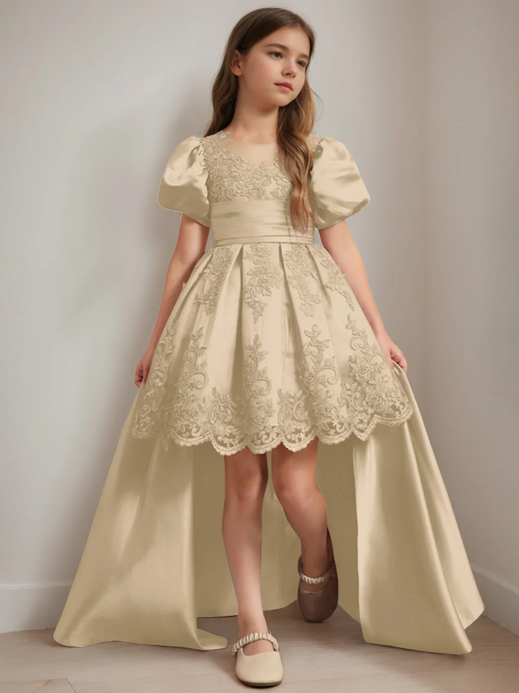Ball-Gown Scoop Neck Short Sleeves Knee-Length Flower Girl Dress with Appliques - Image 12