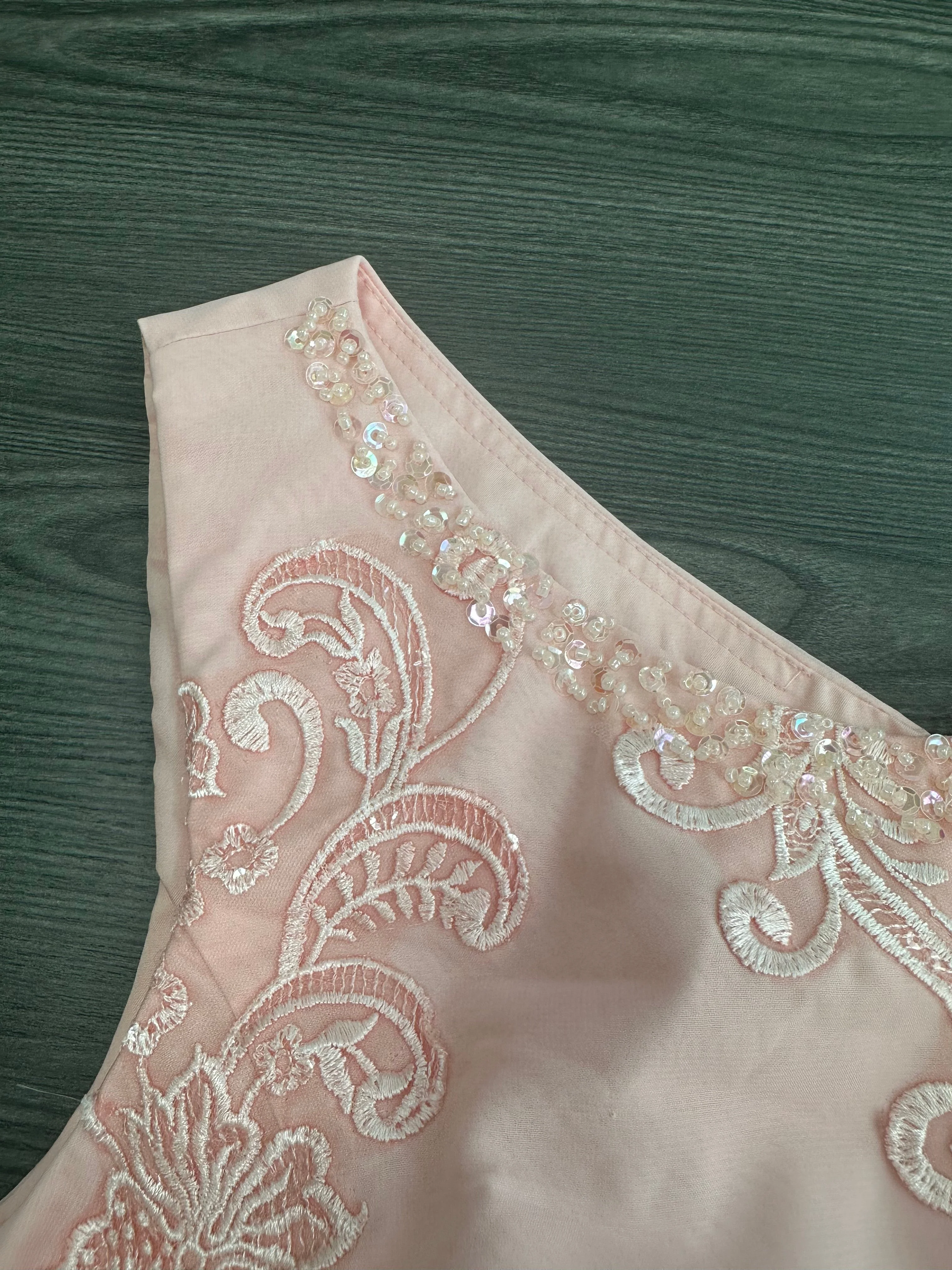 Chiffon Round Neck Floor-Length Mother Of The Bride Pantsuits With Jacket & Applique - Image 5
