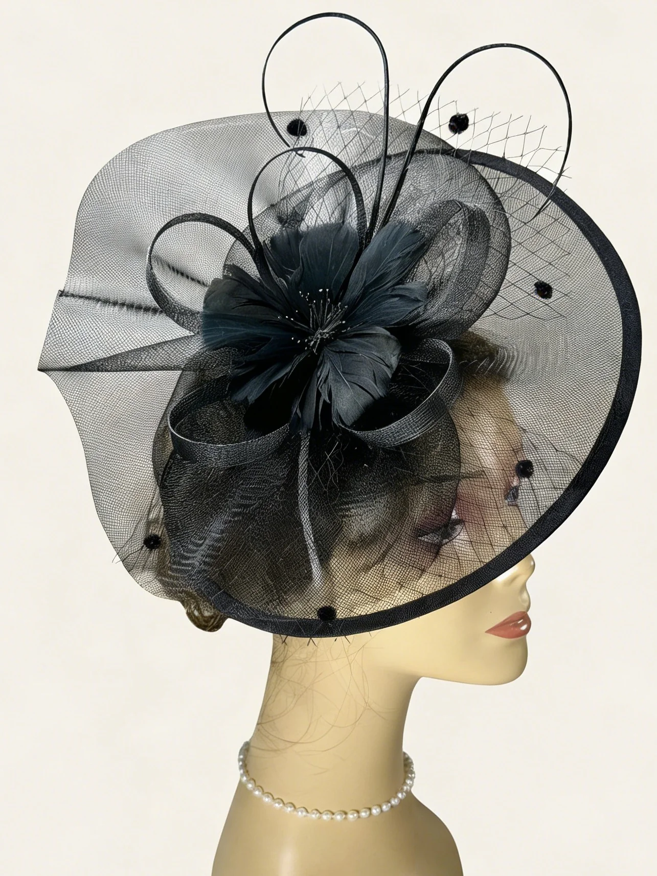 Elegant Fascinator Garden Wedding - Image 4