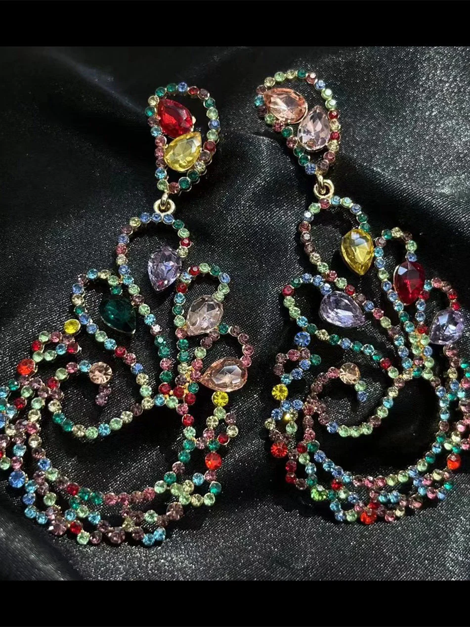Internet Celebrity Fashion Rhinestone Flash Diamond Earrings For Women - Image 4
