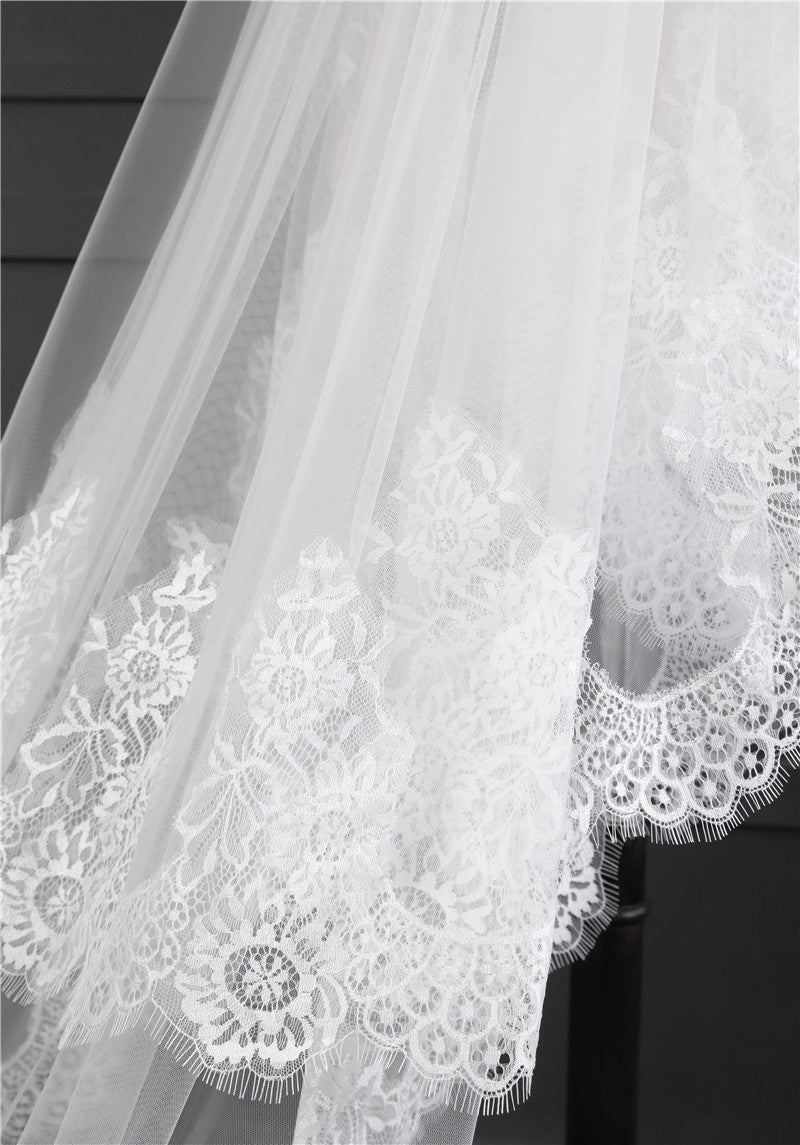 One-tier Long Lace Church Wedding Veils with Appliques - Image 6