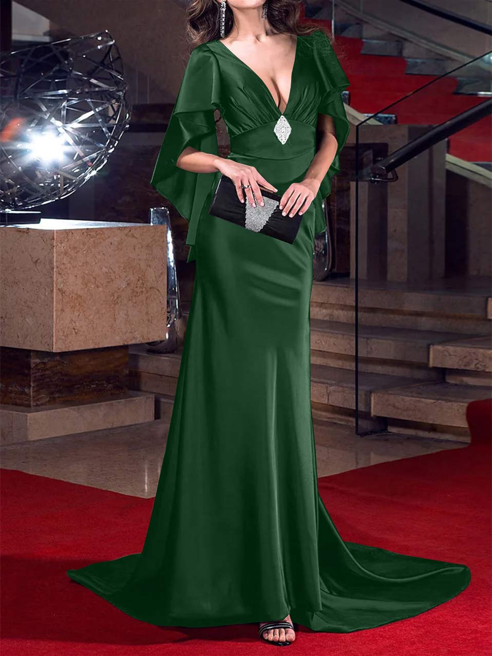 Mermaid/Trumpet  Plunging Neck Sweep/Brush Train Evening Dresses with Crystals - Image 12