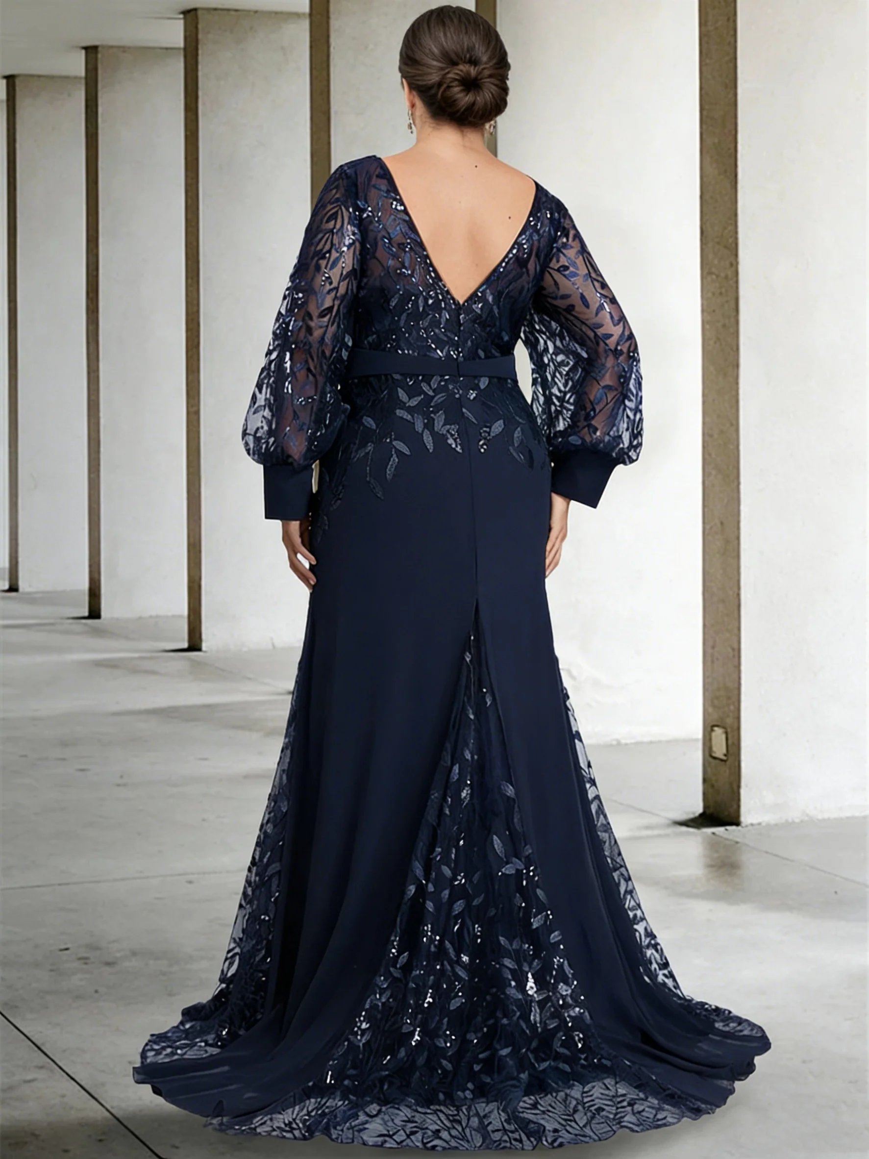 Mermaid/Trumpet Scoop Neck Long Sleeves Floor-Length Plus Size Mother of the Bride Dresses with Sequins - Image 2