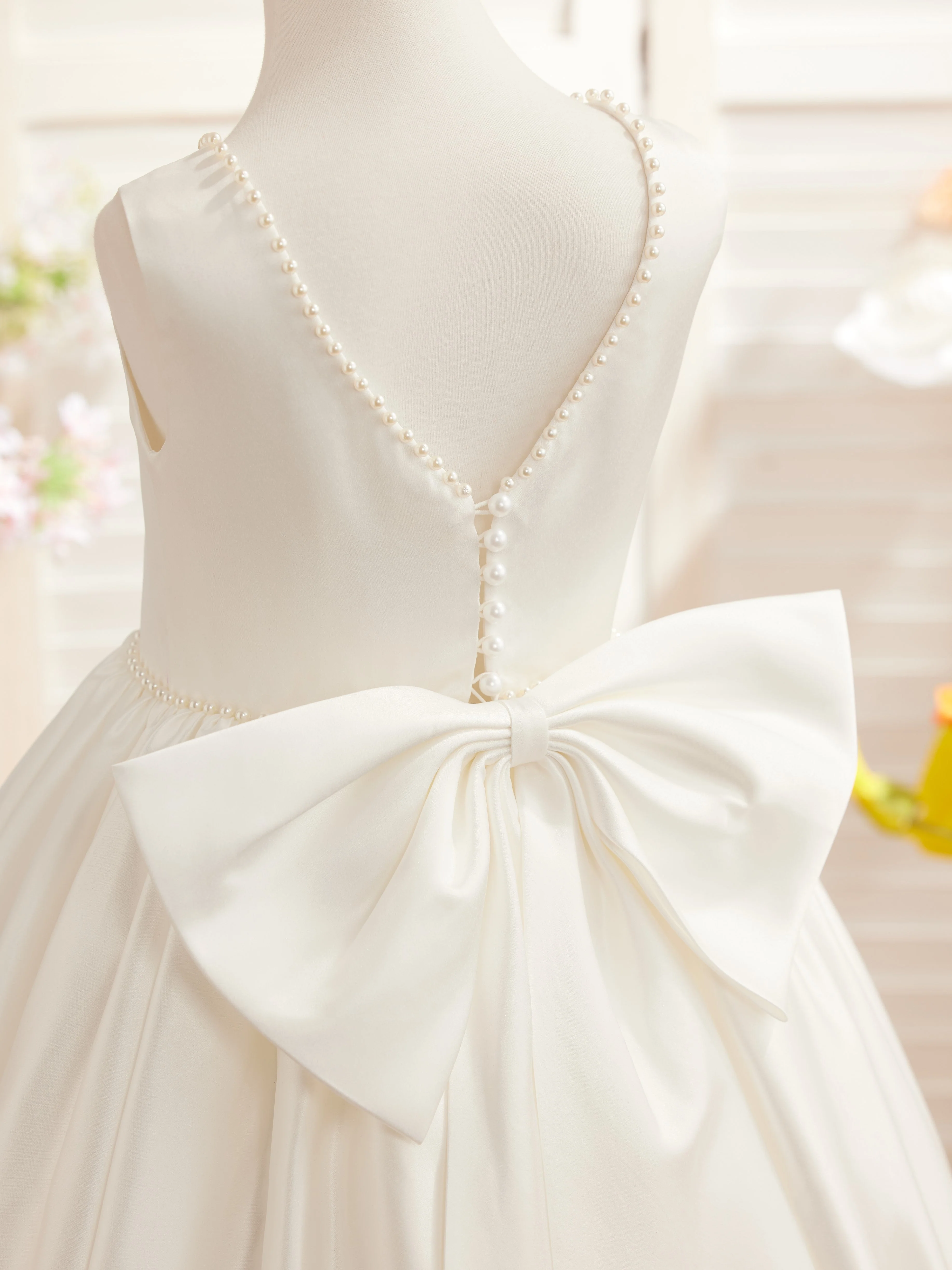 Pink Sleeveless Satin Beaded Neckline and Bow Detail Dress - Image 11