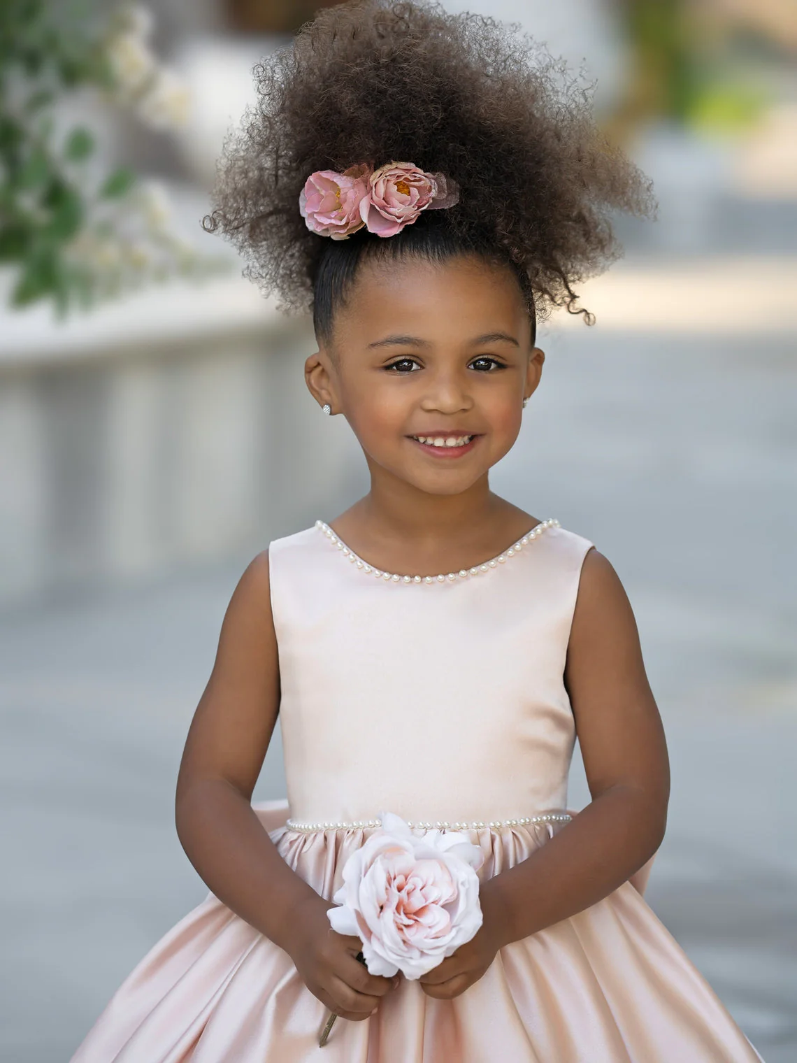 Pink Sleeveless Satin Beaded Neckline and Bow Detail Dress - Image 5