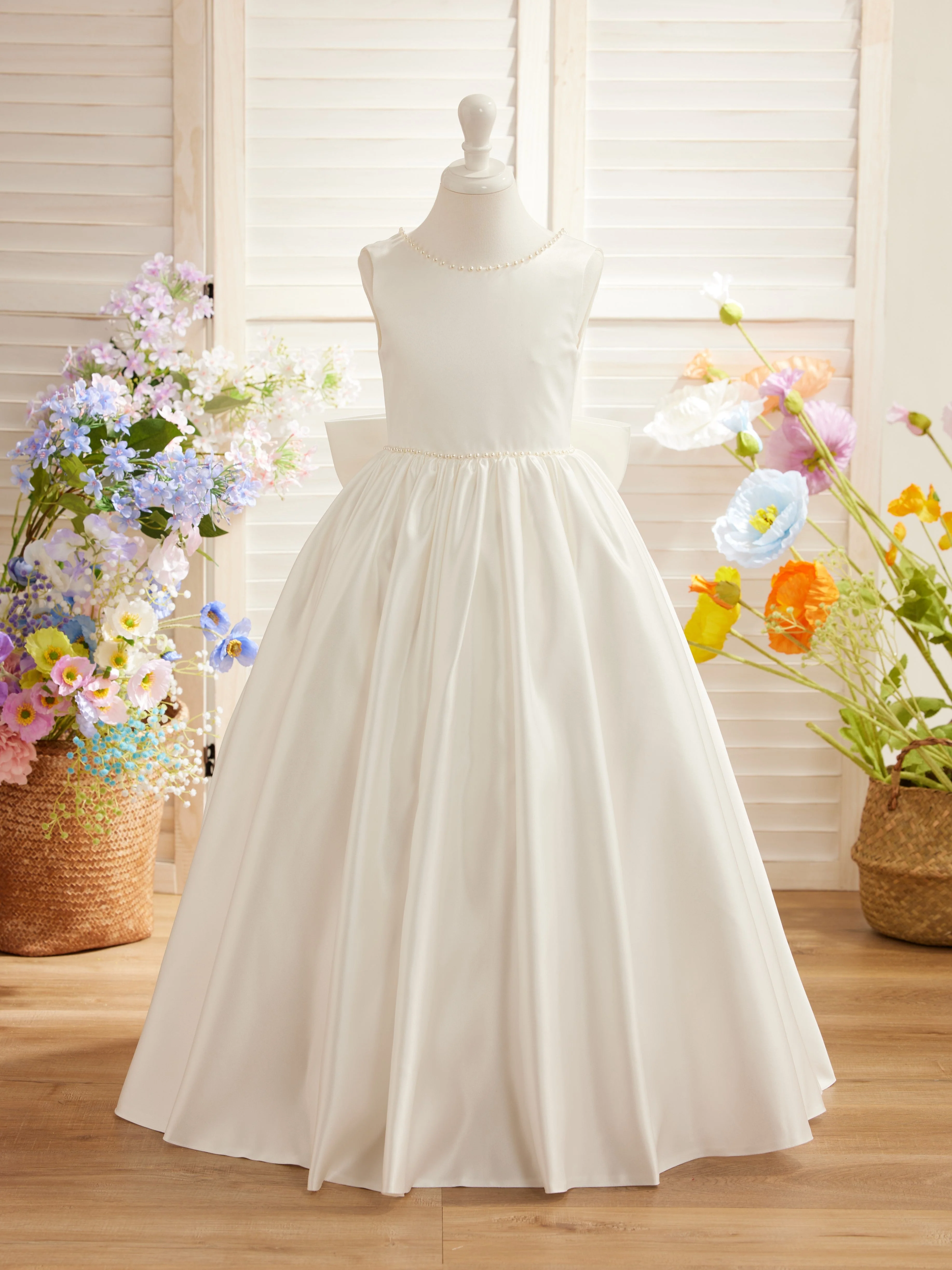 Pink Sleeveless Satin Beaded Neckline and Bow Detail Dress - Image 8