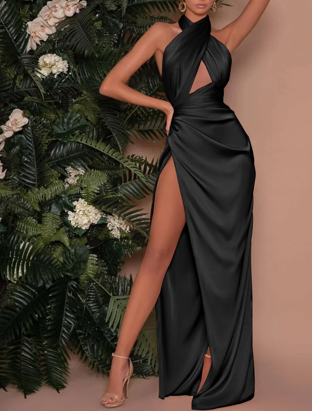 Sheath/Column Halter Floor-length Prom Dresses - Image 3