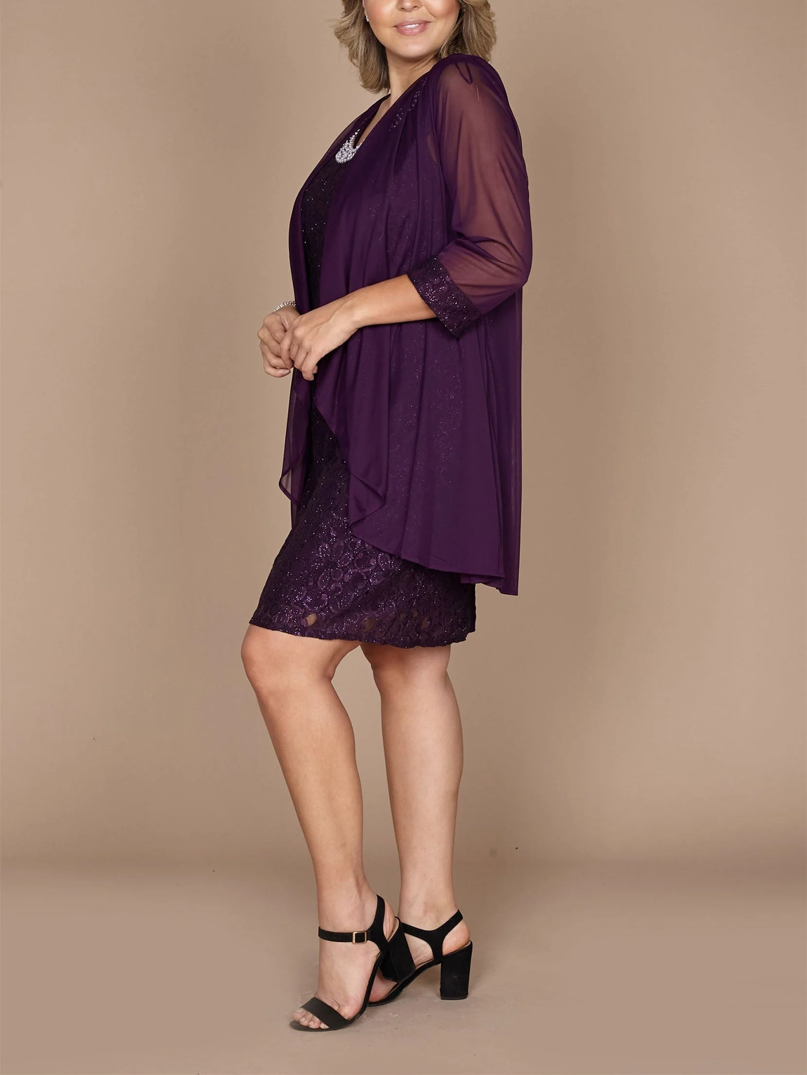 Sheath/Column Jewel Neck Short/Mini Mother of the Bride Dresses with Lace - Image 4