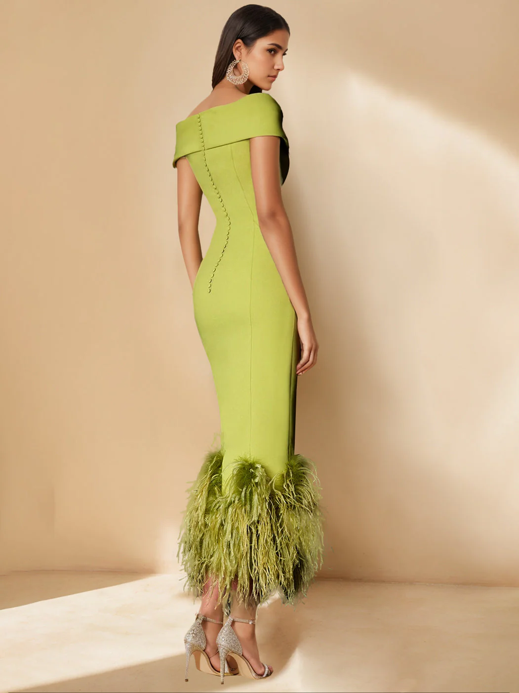 Sheath/Column Off-the-Shoulder Short Sleeves Tea-Length Unique Mother of the Bride Dresses with Feathers - Image 2