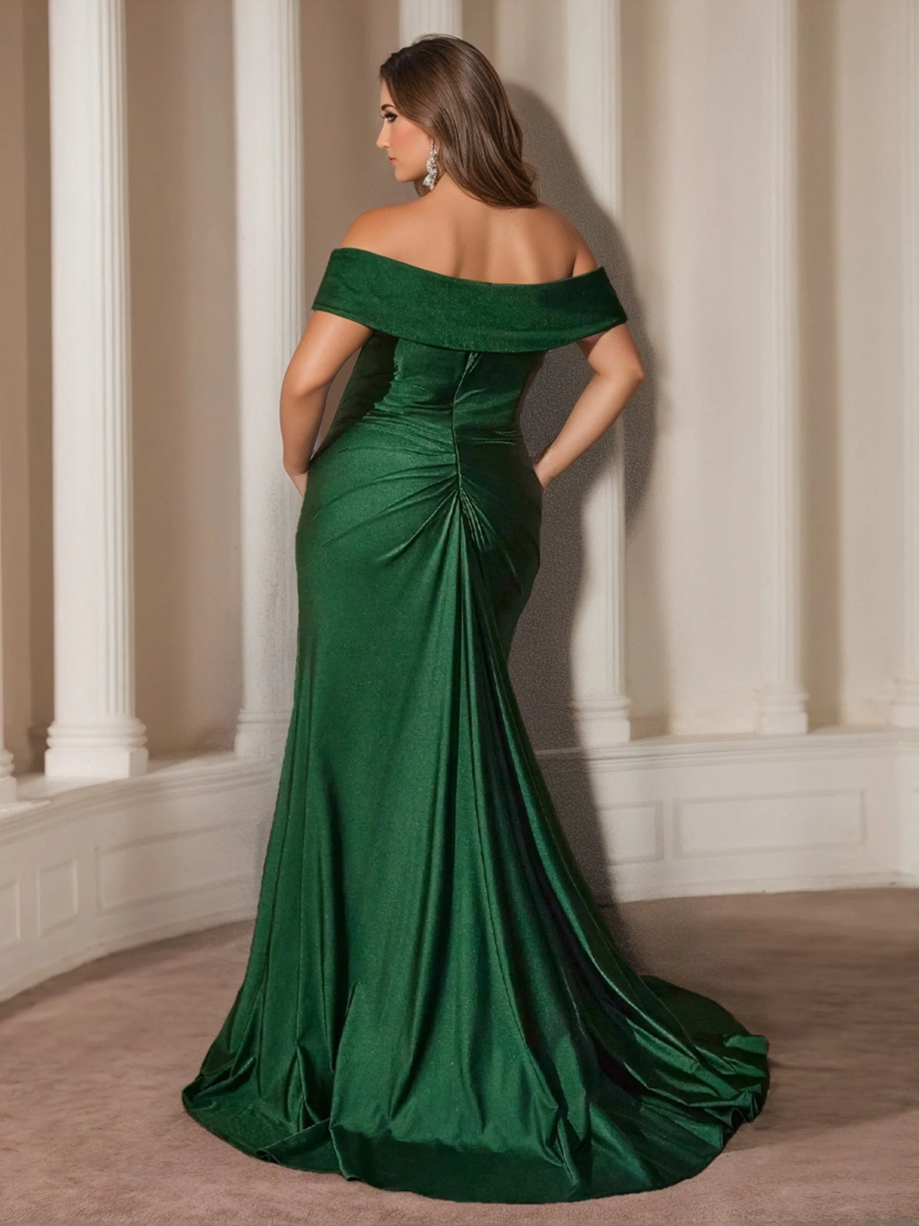 Sheath/Column Off-the-Shoulder Sleeveless Floor-length Plus Size Prom Dresses with Ruffles - Image 3
