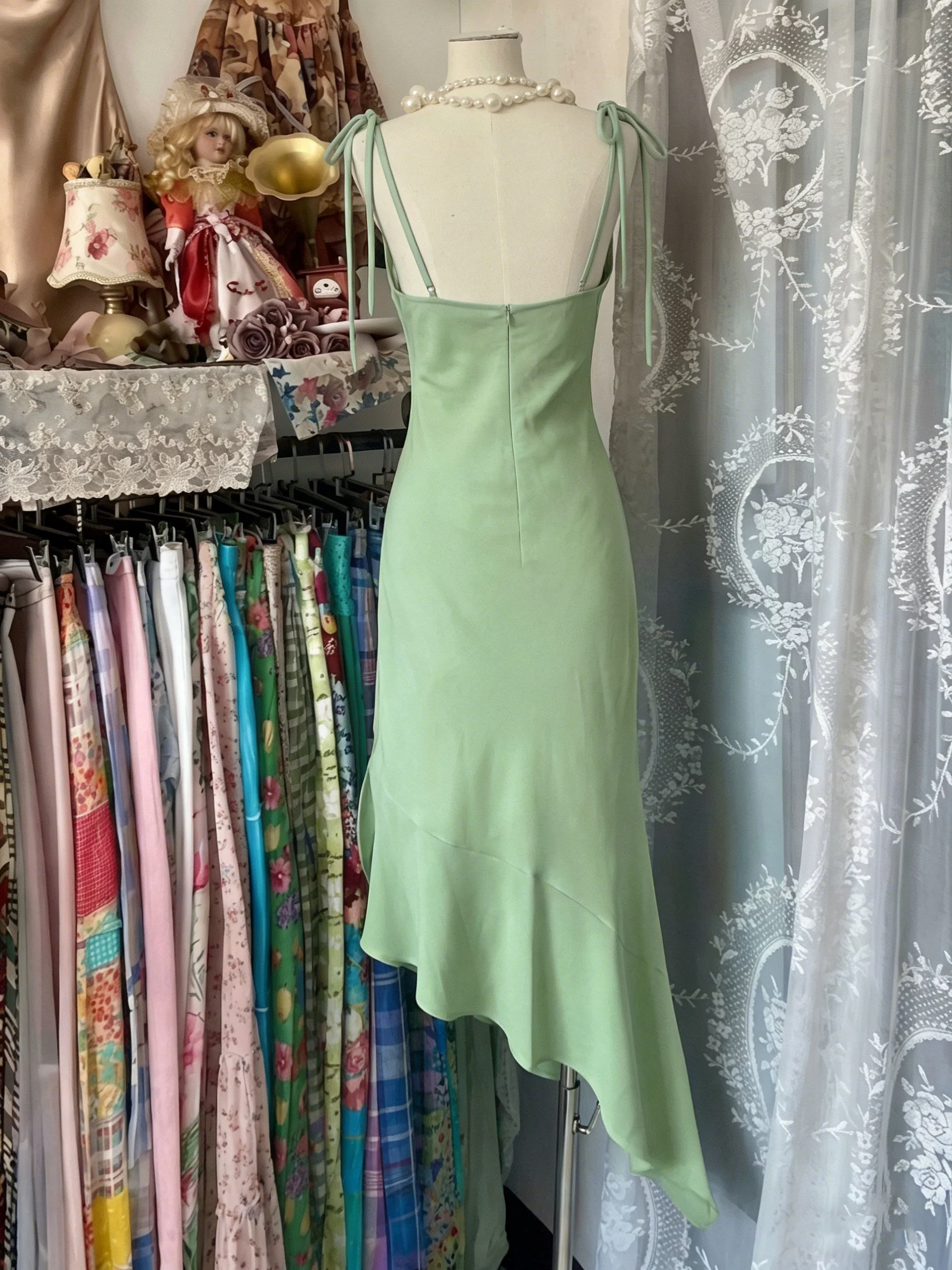 Sheath/Column Spaghetti Straps Taffeta Prom Dresses Vintage 80s Dress Sleeveless Ruffles Asymmetrical Tea-Length - Image 2