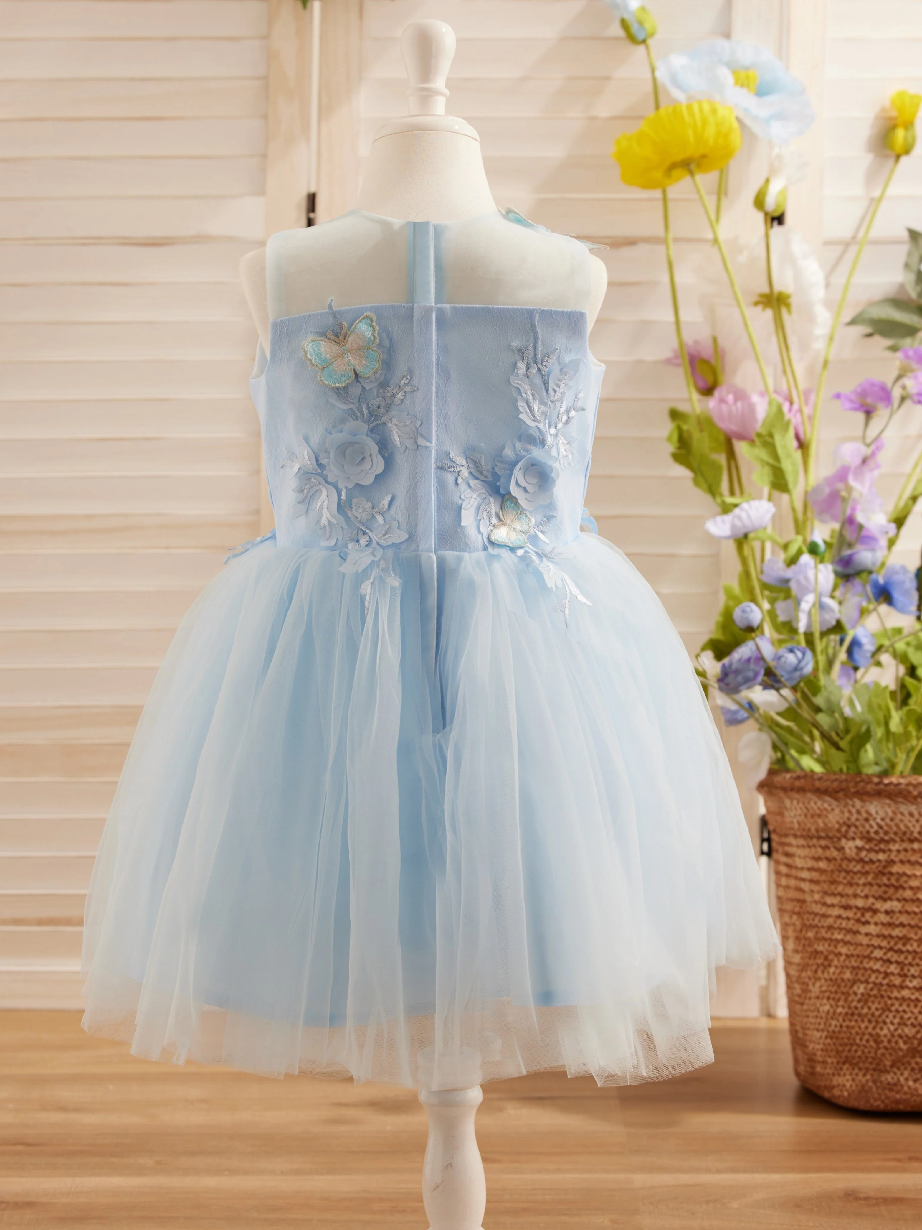 Sleeveless Lace Tulle Knee Length Flower Girl Dress - Image 3