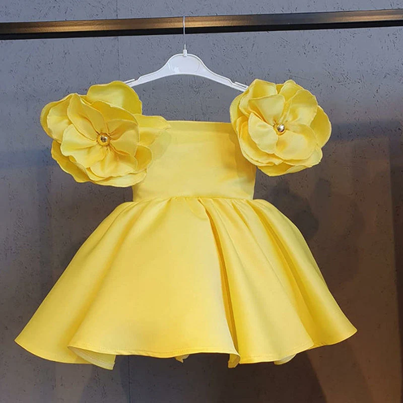 Sweet Ball Gown Off-the-Shoulder Flower Girl Dress with 3D Flower & Beadings - Image 7