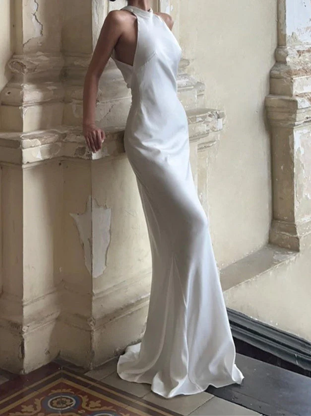 Trumpet/Mermaid Halter Floor-Length Wedding Dress - Image 2
