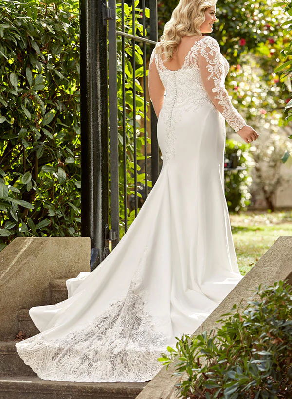 Trumpet/Mermaid V-Neck Long Sleeves Plus Size Lace Wedding Dress with Applique - Image 2