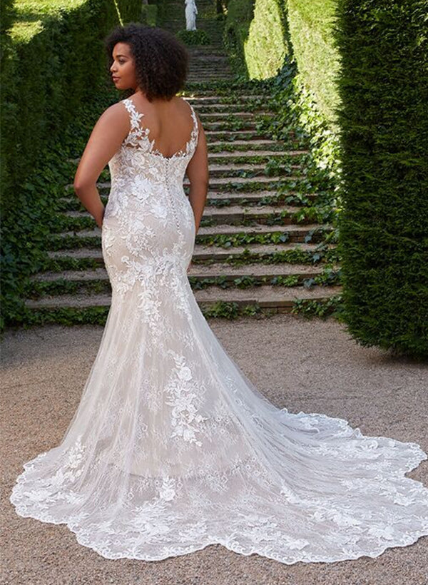 Trumpet/Mermaid V-Neck Plus Size Lace Wedding Dress with Applique - Image 2