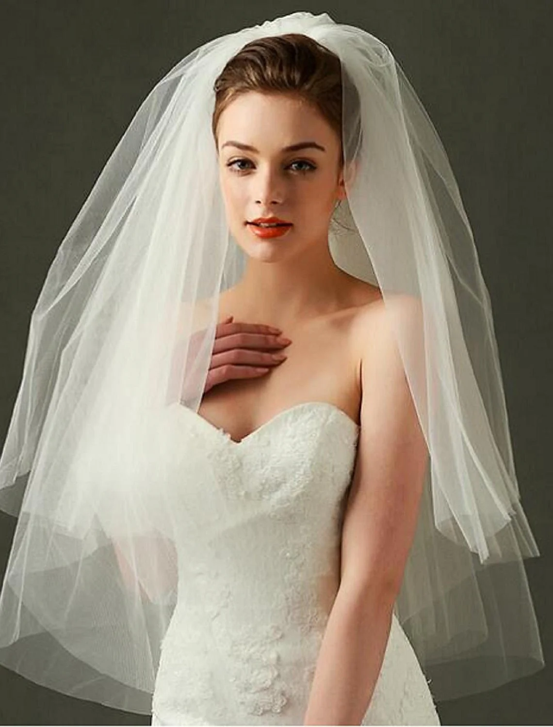 Two-tier Cut Edge / Wedding Veil Blusher Veils / Elbow Veils / Fingertip Veils with Tulle - Image 3
