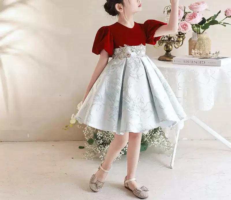 V-Neck Short Sleeves Knee-Length Embroidery Girl Party Dress with Appliques - Image 6