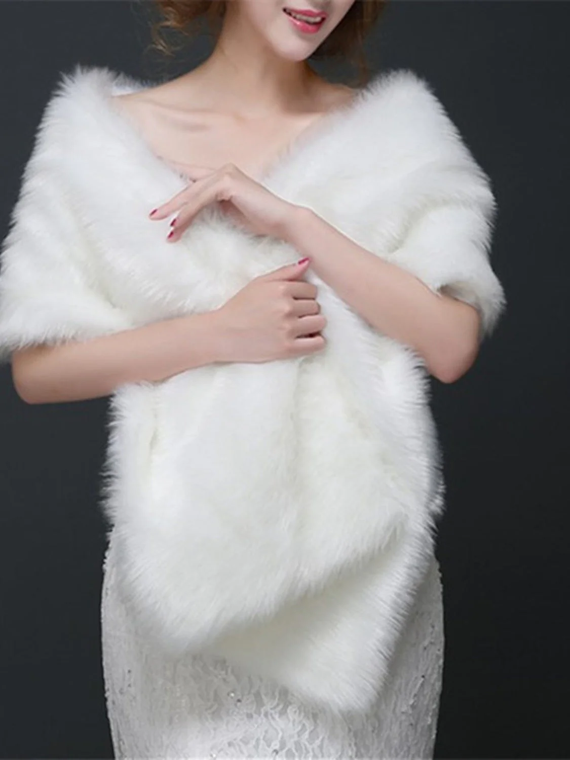 Women's Wedding Bridal Sleeveless Wrap/Shawls With Feathers / Fur - Image 4